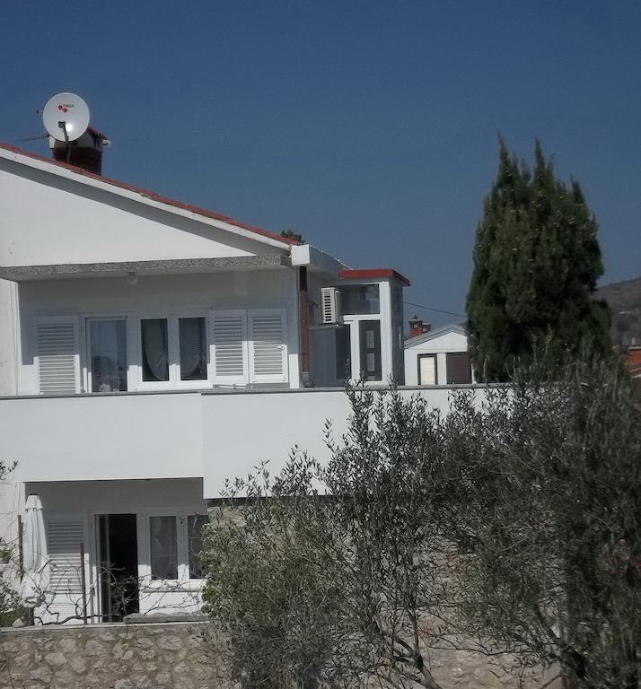 Apartments Relax Punat Room photo